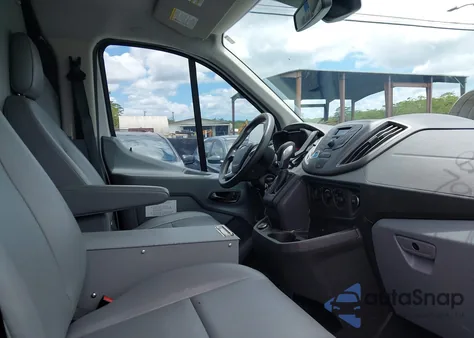 2019 Ford Transit-250 z USA, uszkodzony, nr VIN 1FTYR1YM6KKB87869